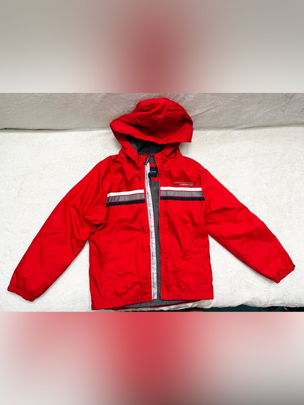 London Fog Youth Hooded Red Jacket Size 8 Years Excellent Condition